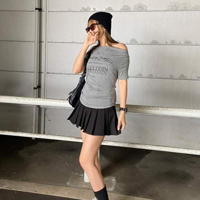 オフショルサイドドロストTシャツ