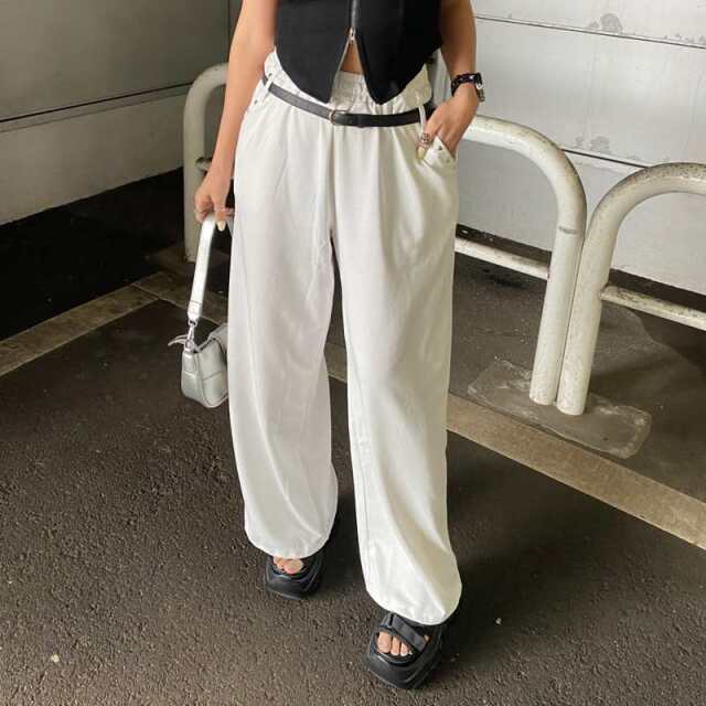 ベルト付きスタッズカットワイドパンツ