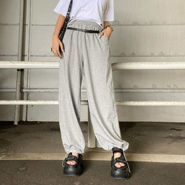 ベルト付きスタッズカットワイドパンツ