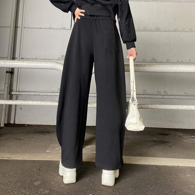 ストーンカットカーブパンツ