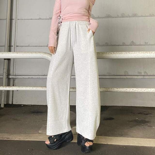 ストーンカットカーブパンツ