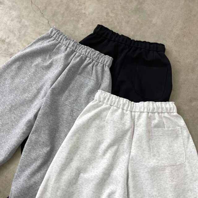 ストーンカットカーブパンツ