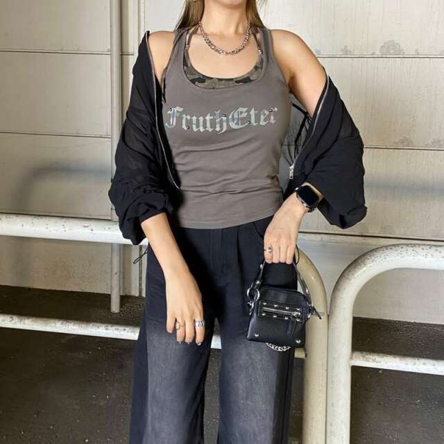 迷彩ロゴアンサンブルタンクトップ
