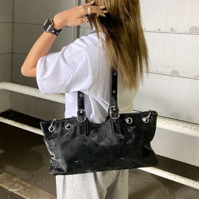 ハトメリングトートバッグ