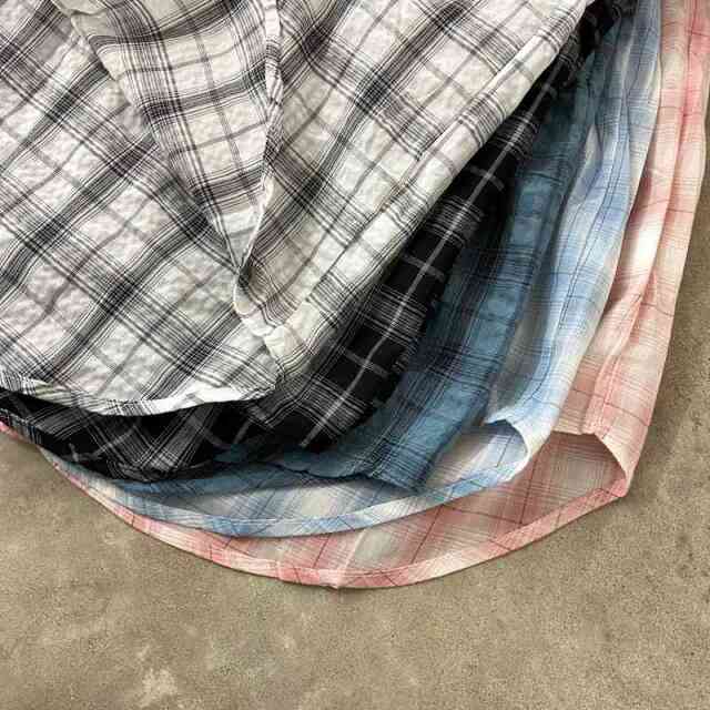 チェックシャツ