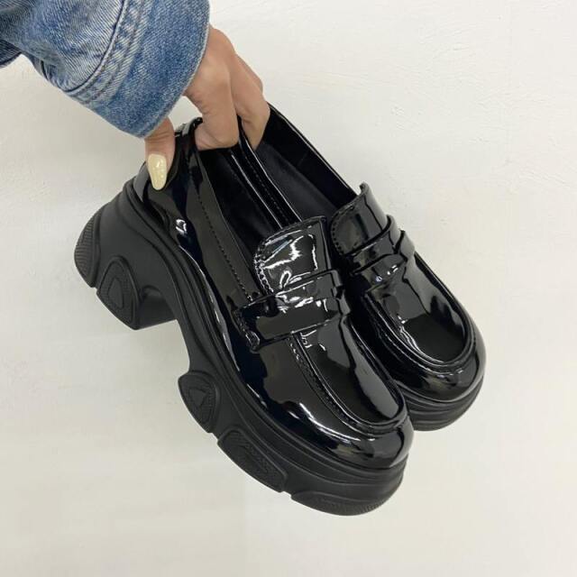 スニーカーローファー