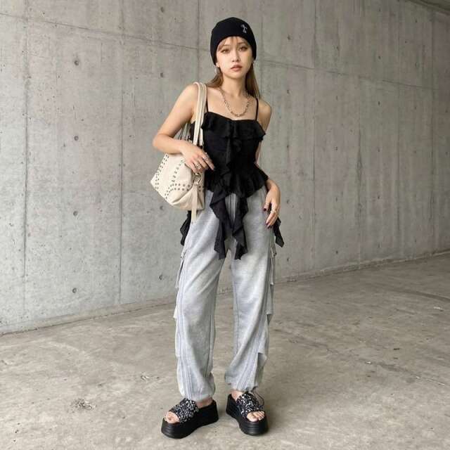 ダメージフリルキャミソールトップス