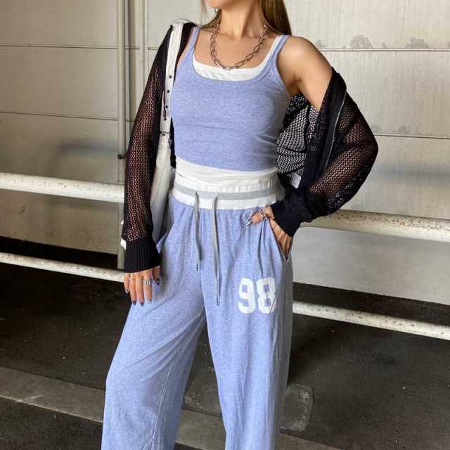 アンサンブル風タンクトップ・パンツセットアップ