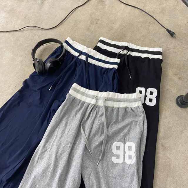 アンサンブル風タンクトップ・パンツセットアップ