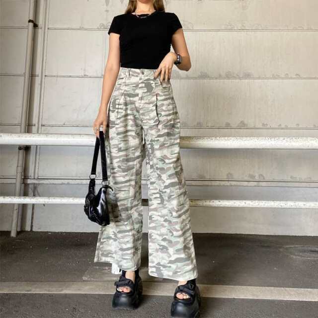 迷彩ワイドパンツ