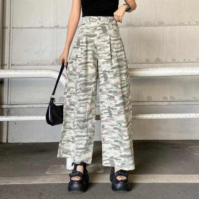迷彩ワイドパンツ