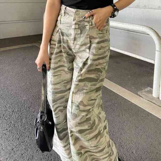 迷彩ワイドパンツ