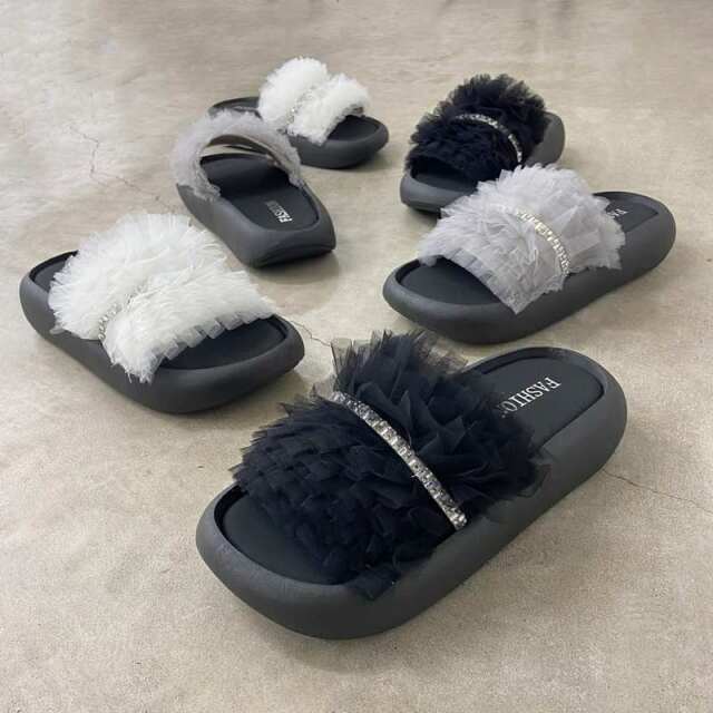 チュールサンダル