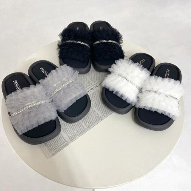 チュールサンダル