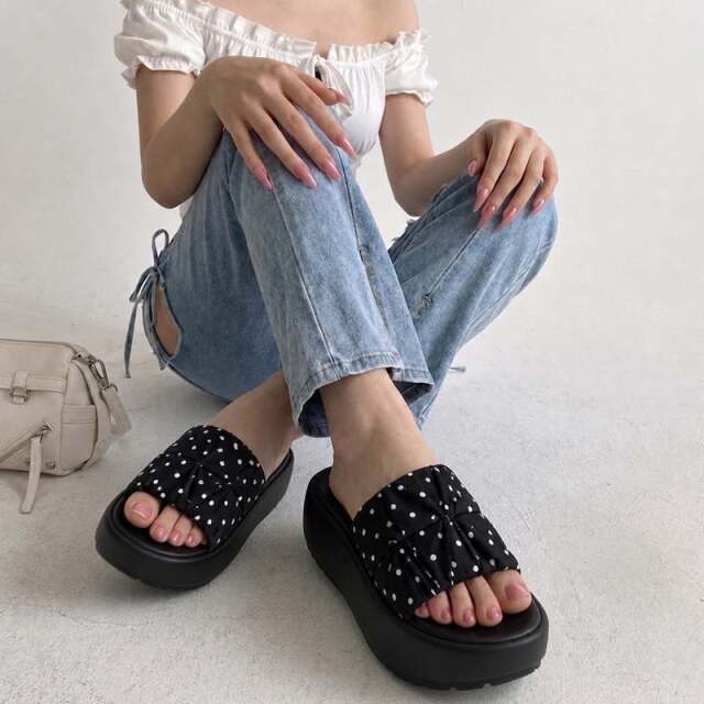 ドットサンダル