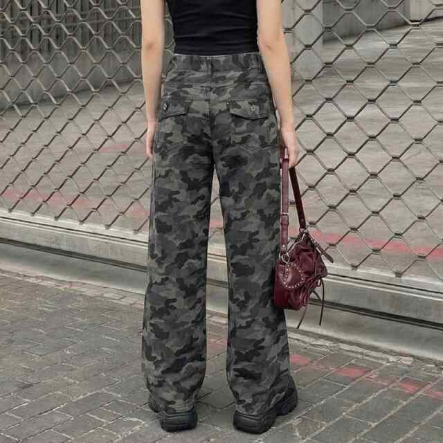 迷彩ワイドパンツ
