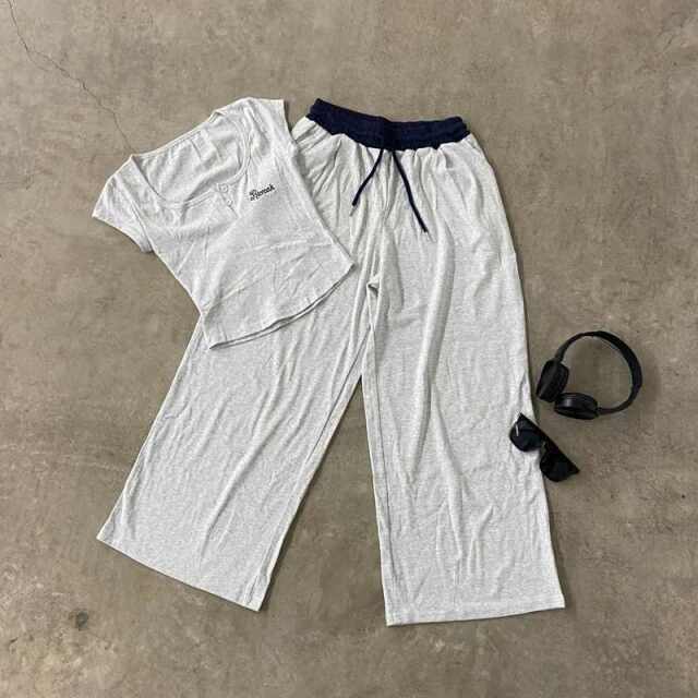 ヘンリーTシャツ・パンツセットアップ