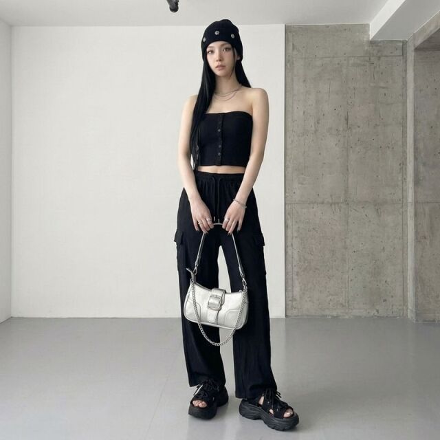 ベアトップ・パンツセットアップ