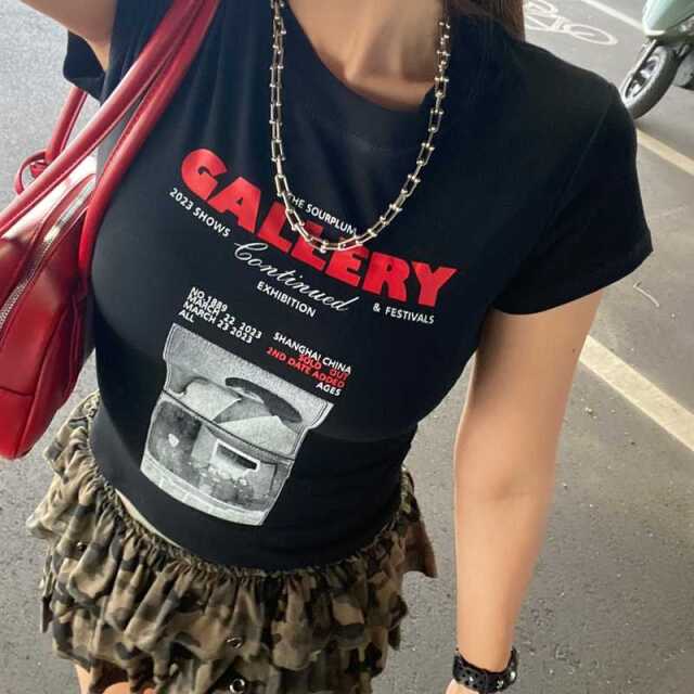 転写ロゴTシャツ