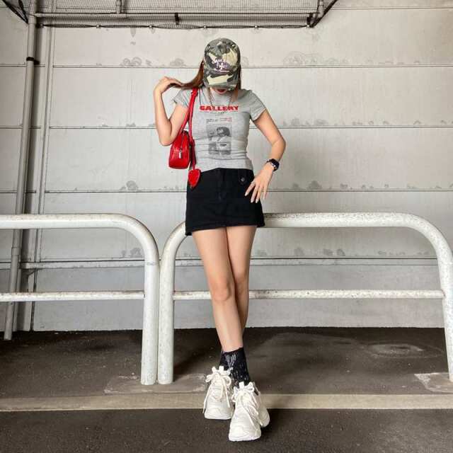転写ロゴTシャツ