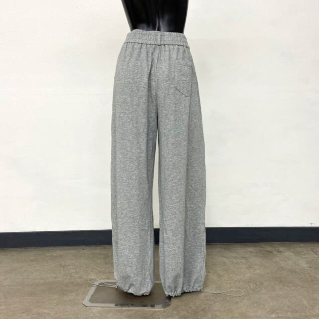 ダメージカットパンツ