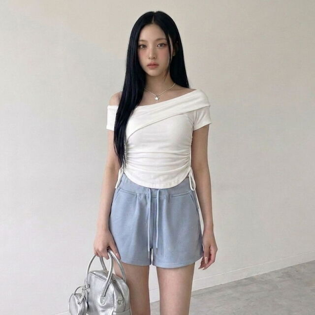 ストーン付きカットショートパンツ