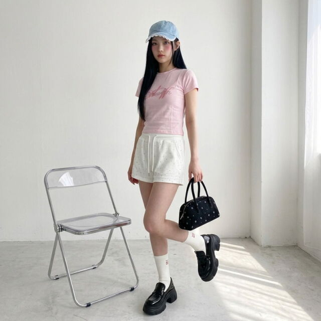 ストーン付きカットショートパンツ