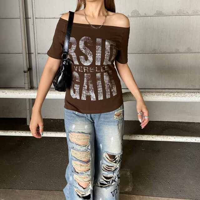 オフショルビッグロゴTシャツ