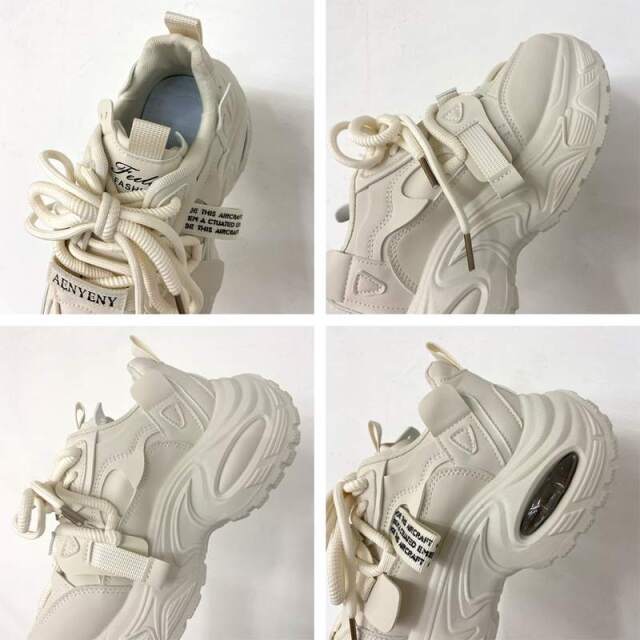 厚底エアー風スニーカー