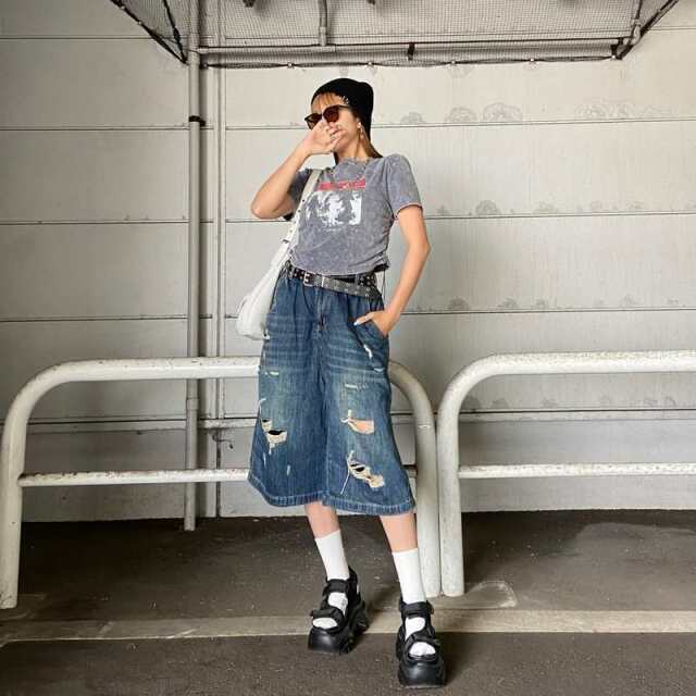 ブリーチ転写ロゴドロストTシャツ