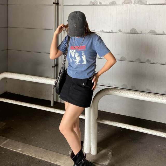 ブリーチ転写ロゴドロストTシャツ