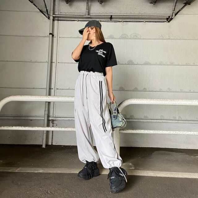 ライントラックパンツ