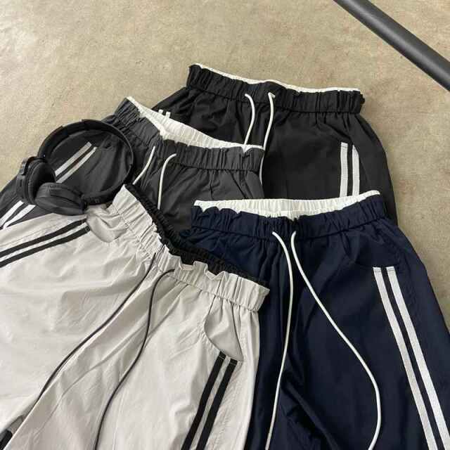 ライントラックパンツ