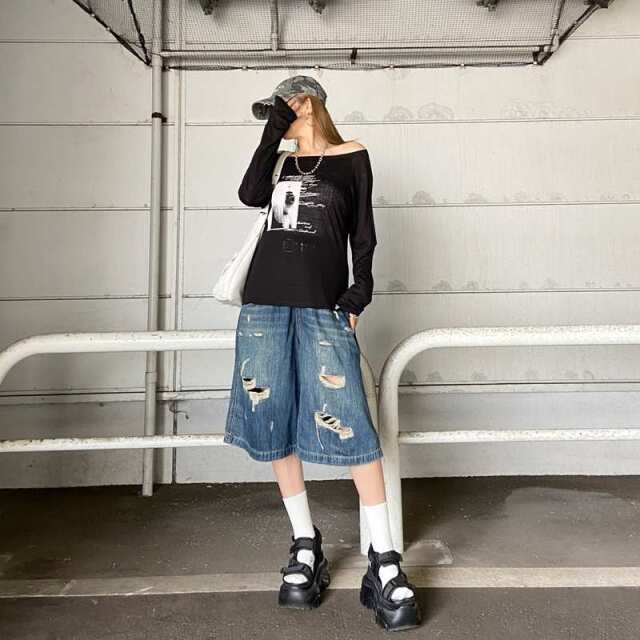 オフショルダースラブ転写Tシャツ
