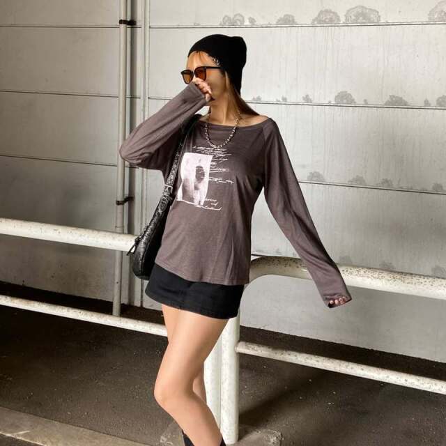 オフショルダースラブ転写Tシャツ