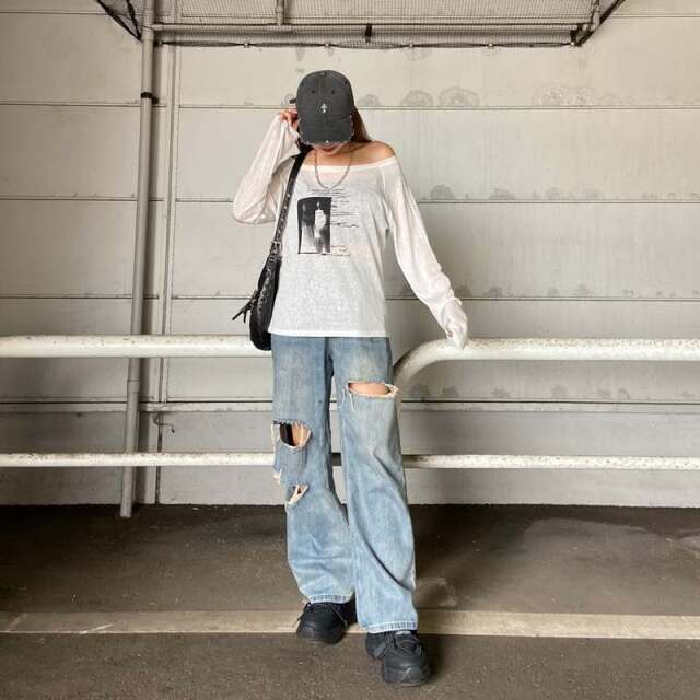 オフショルダースラブ転写Tシャツ