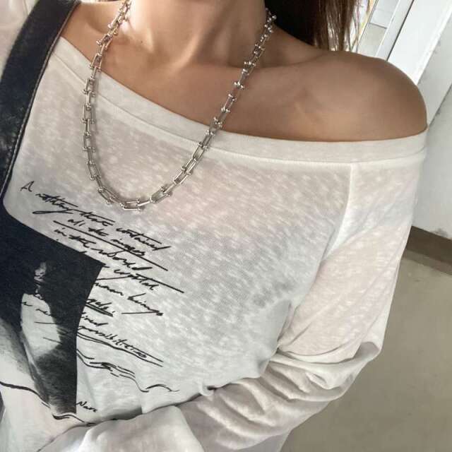 オフショルダースラブ転写Tシャツ