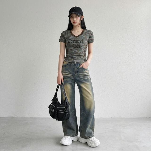 デニムタックストレートパンツ