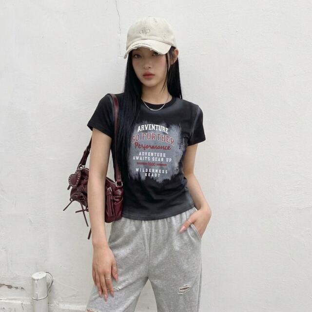 配色ロゴムラTシャツ