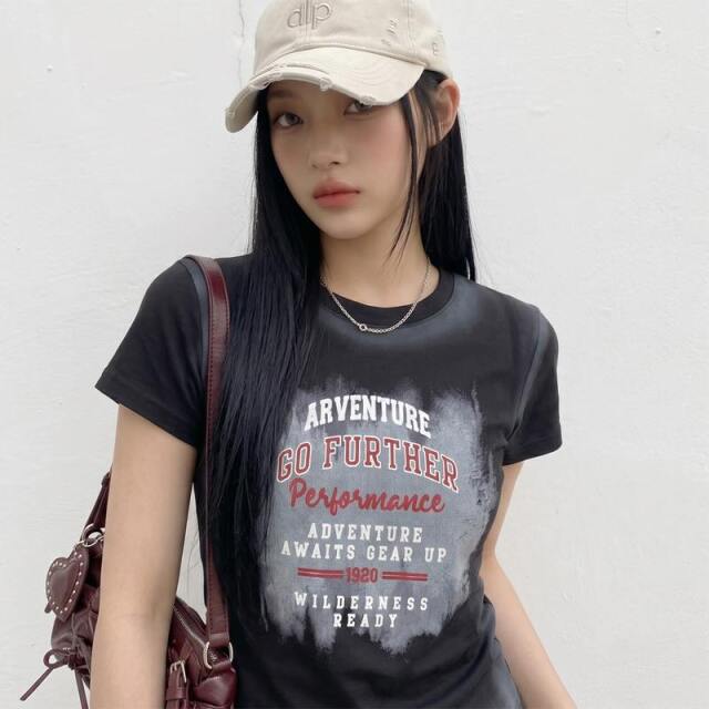 配色ロゴムラTシャツ