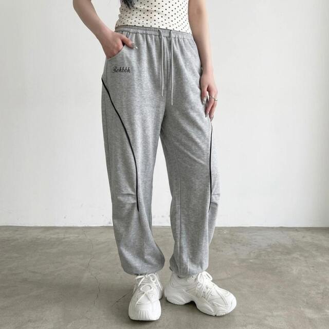 パイピングバックロゴパンツ