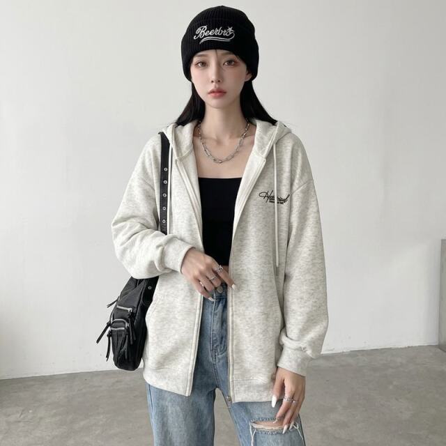 バックロゴビッグパーカー