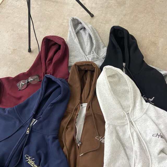 バックロゴビッグパーカー
