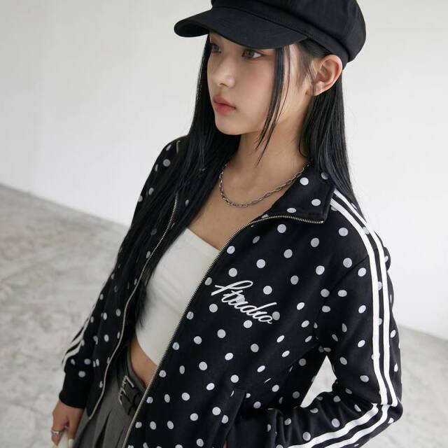 ドットロゴ刺繍スタンドジャケット