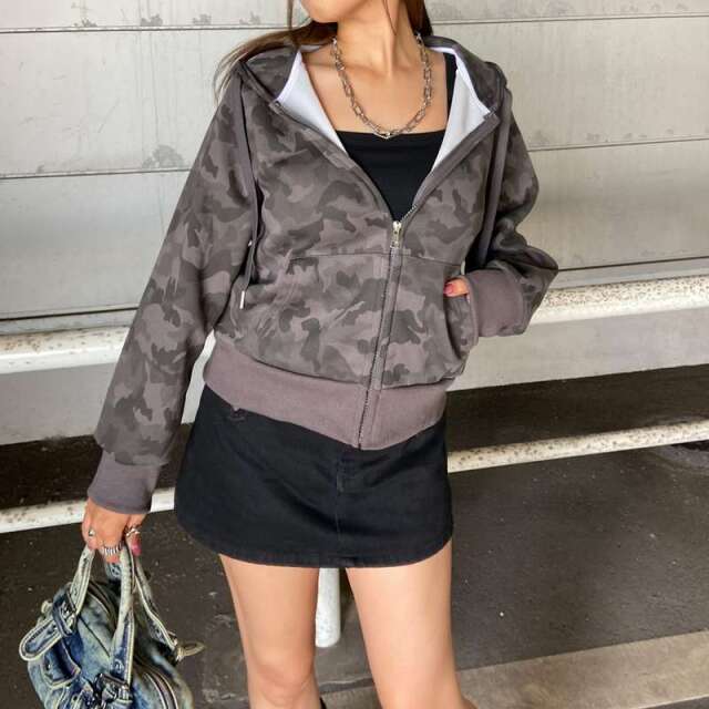 迷彩ジップパーカー