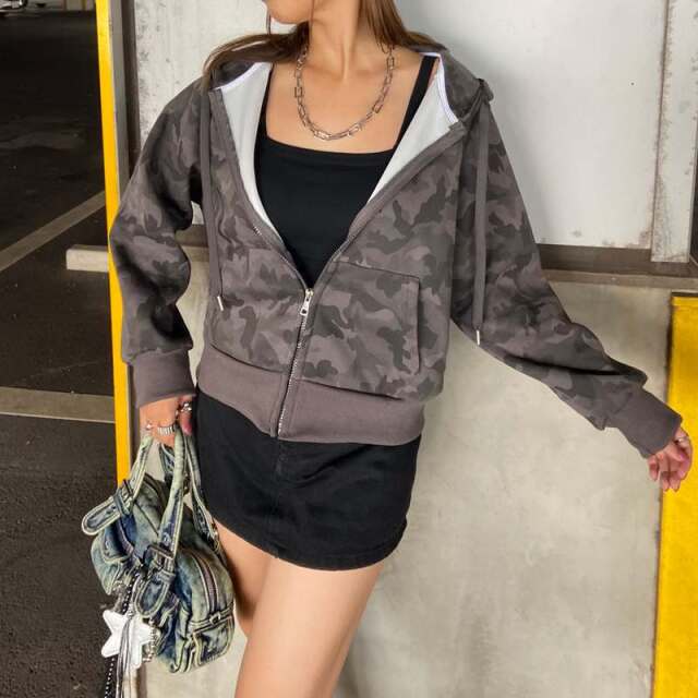 迷彩ジップパーカー