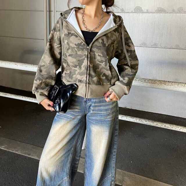 迷彩ジップパーカー