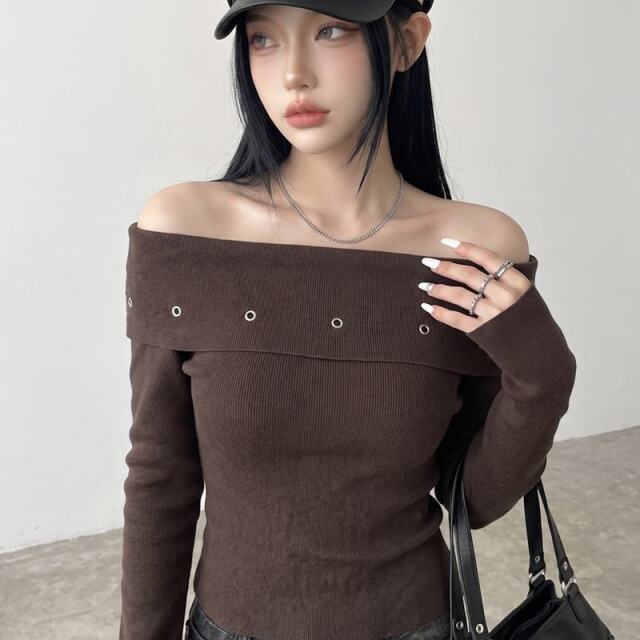 ハトメオフショルダープルオーバー
