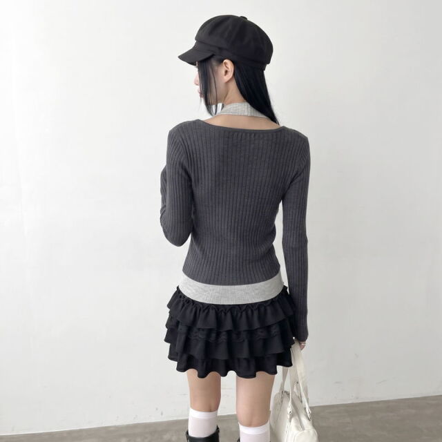 リブアンサンブル風トップス