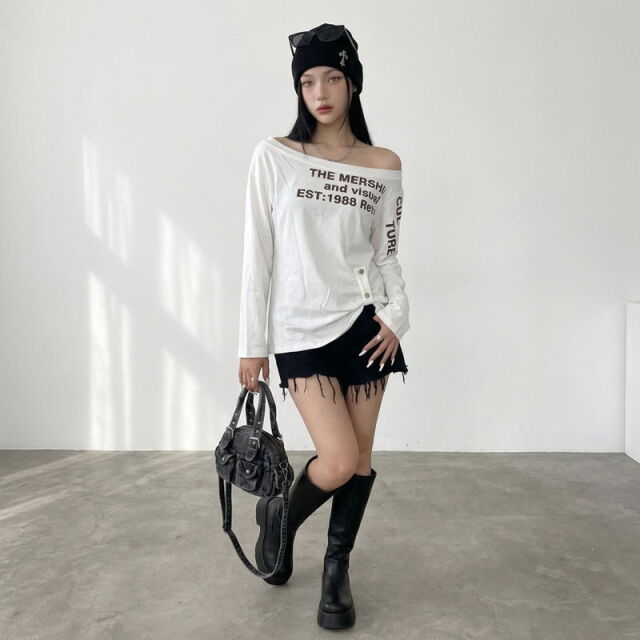 ロゴワンショルダーTシャツ